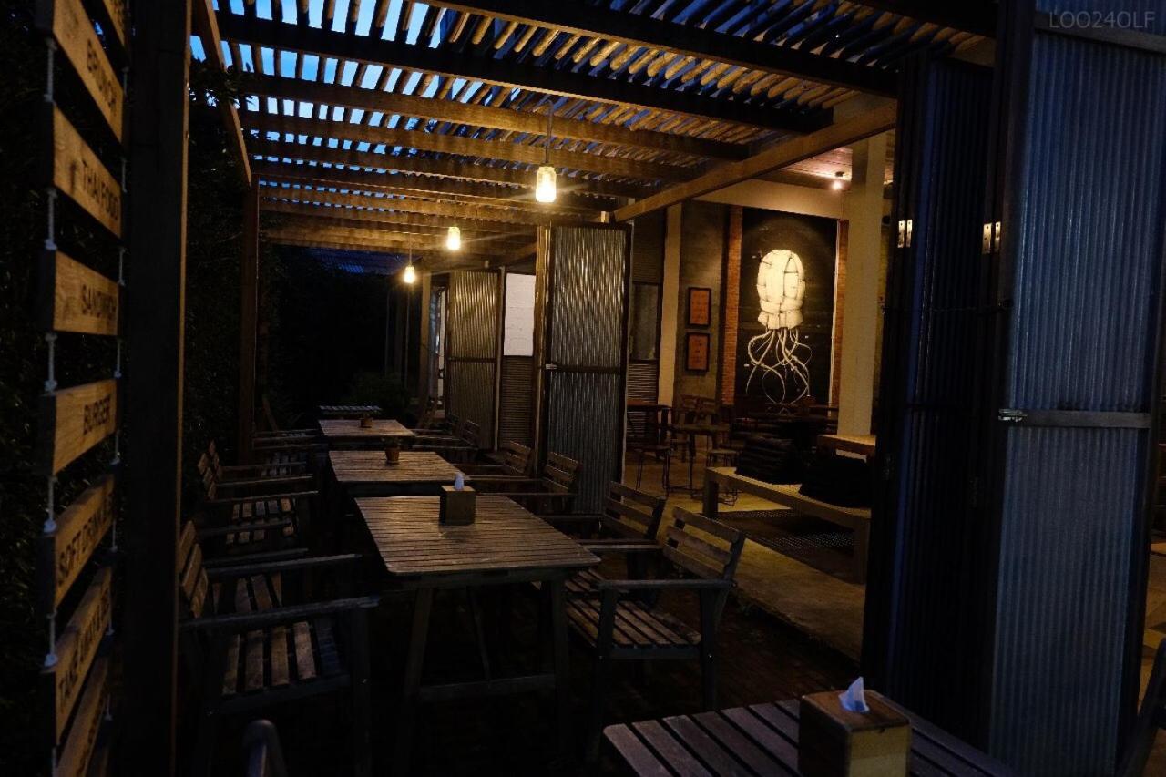 Samatha Bed & Breakfast Koh Tao Exteriör bild